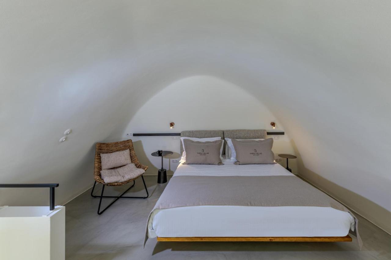 Thera Apartment Fira (Santorini)
